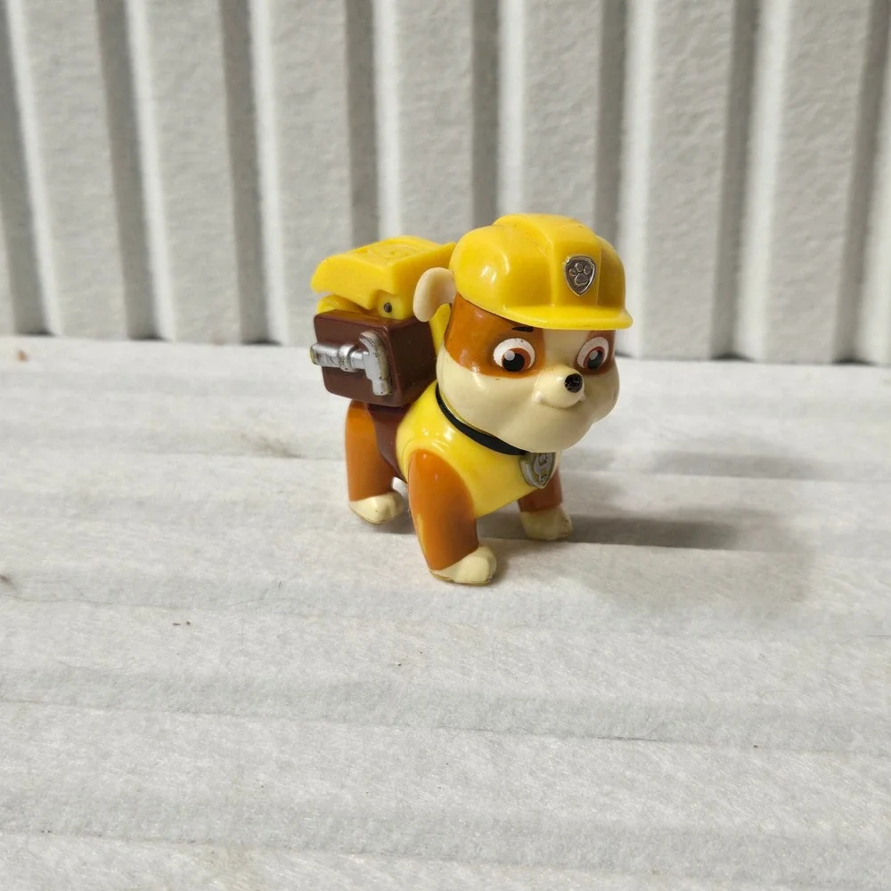 Paw Patrol Rubble and Skye Action Figure Set Yellow Construction Pink Pilot Toy‎